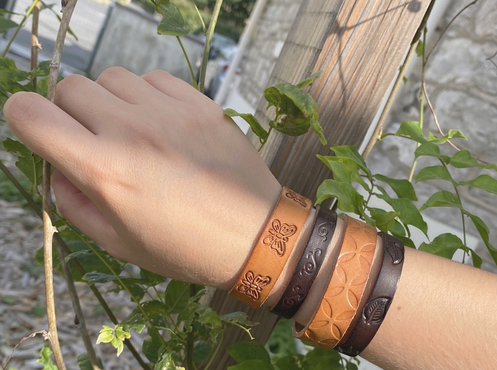 Bracelets2